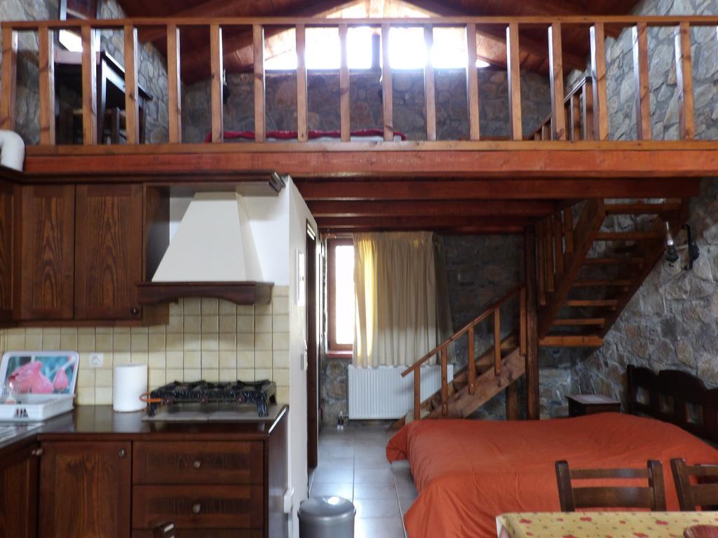 Arodamos Guesthouse Krousonas  Eksteriør bilde