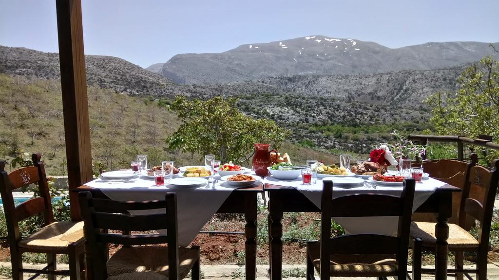Arodamos Guesthouse Krousonas  Eksteriør bilde